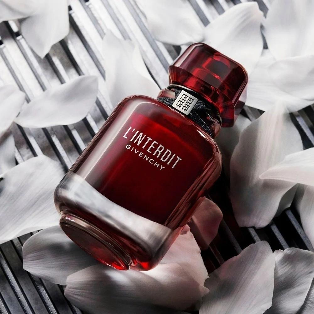 عطر جيفنشي نسائي